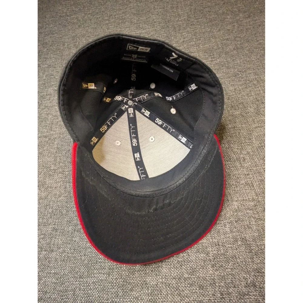 New Era Boston Red Sox Baseball Hat Cap MLB Adult Fitted 7 3/8 Red Brim Edition‎